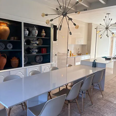 Valadouro Dona Adelaide With A Pool Espinhosa