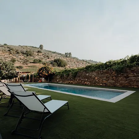 Valadouro Dona Adelaide With A Pool Villa Espinhosa