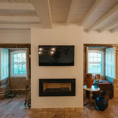 Valadouro Dona Adelaide With A Pool Villa