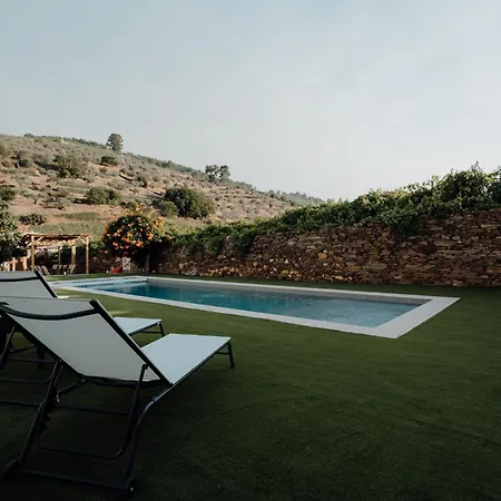 Valadouro Dona Adelaide With A Pool * Espinhosa
