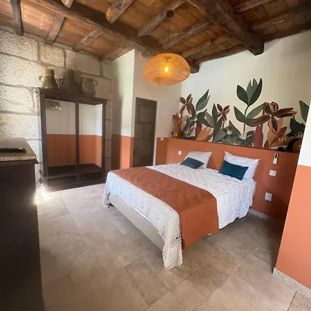 Valadouro Dona Adelaide With A Pool Villa Espinhosa